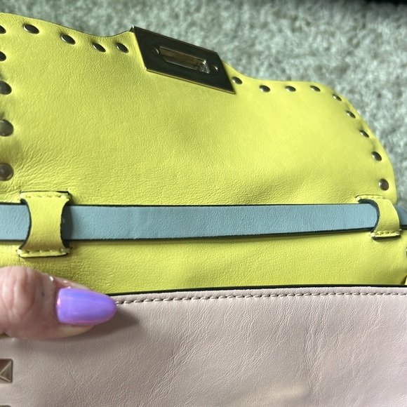Valentino Rockstud Color block crossbody - Picture 13 of 17